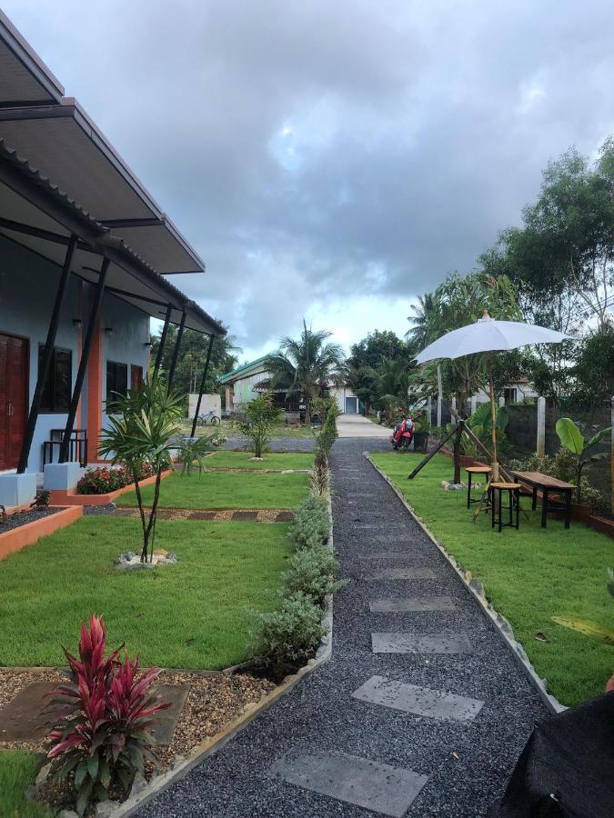 Villafarmsuk@Khanom Bagian luar foto